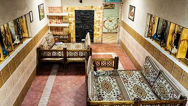 سالن نیلوفر رستوران سنتی