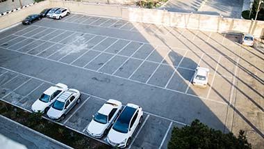 پارکینگ تالار سپیدار